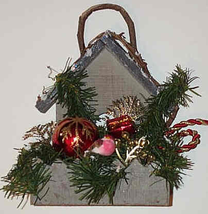 Handcrafted floral seasonal birdhouse - Click Image to Close