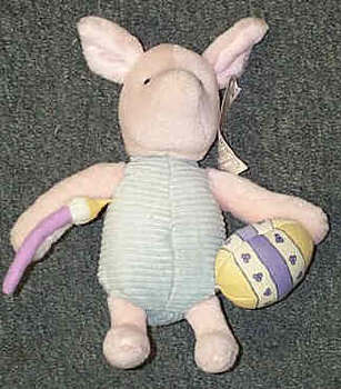 Piglet plush with an Easter egg - Click Image to Close